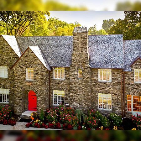 The Manor On Front Bed and Breakfast Χάρισμπουργκ Εξωτερικό φωτογραφία