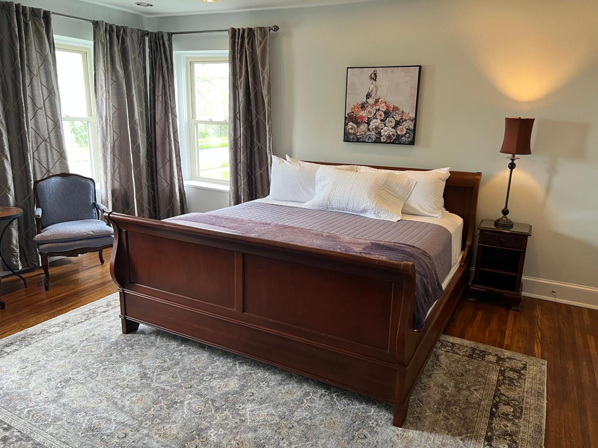 The Manor On Front Bed and Breakfast Χάρισμπουργκ Δωμάτιο φωτογραφία